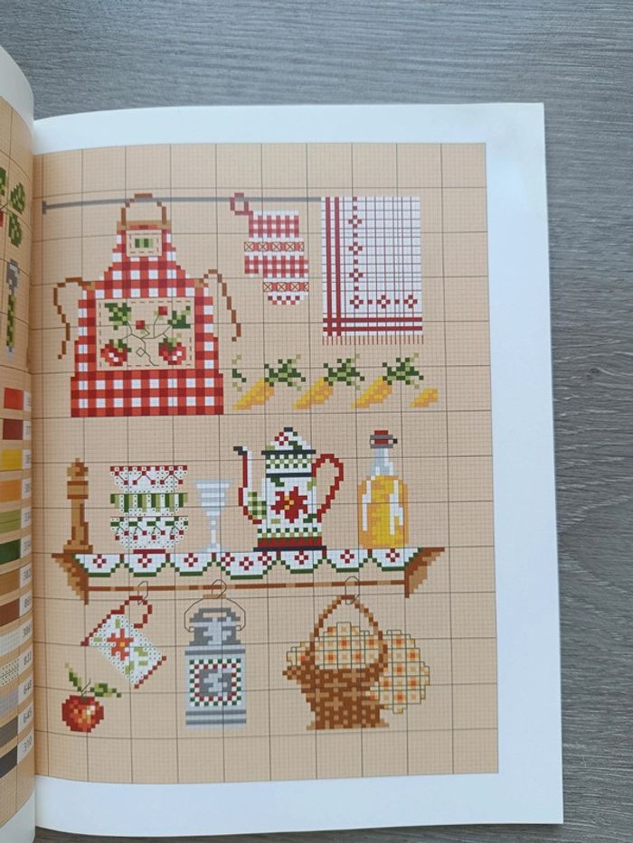 Livre point de croix cuisine - photo numéro 2