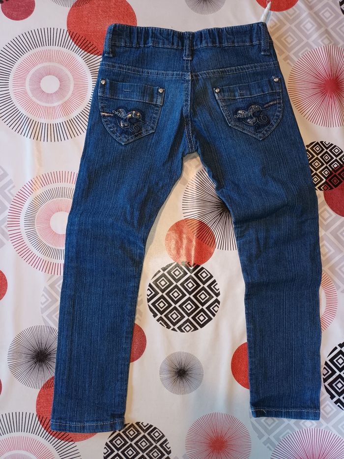 Lot 11 vêtements 👧 taille 6 ans - photo numéro 6