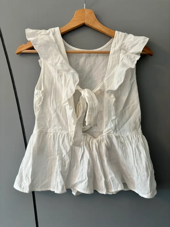 Top blanc - photo numéro 2