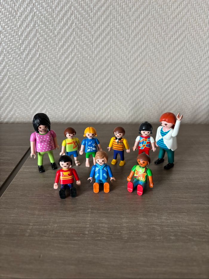 Playmobil enfants et femmes enceintes