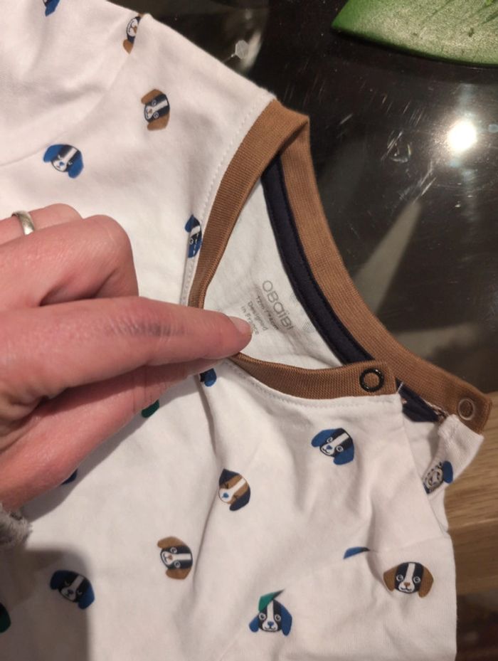 T-shirt neuf jamais porté 12 mois - photo numéro 3