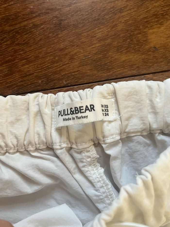 Pantalon parachute baggy danse blanc pull and bear taille XS - photo numéro 2