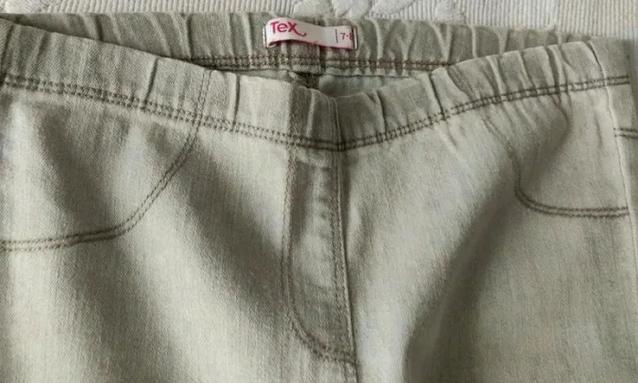 Lot jeans 7/8 ans - photo numéro 8