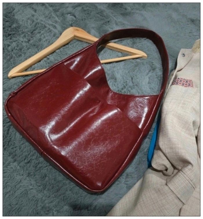 Beau sac à main couleur cerise 🍒 - photo numéro 4