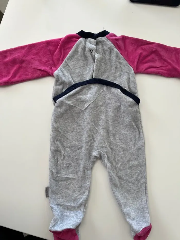 Pyjama velours Absorba – 6 mois (Les blablas d’Absorba) - photo numéro 4