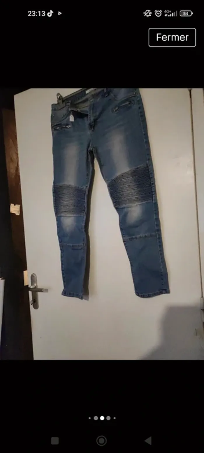 Jean bleu - photo numéro 4