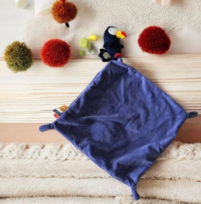 Doudou mouchoir toucan bleu Tape à l'oeil Tao