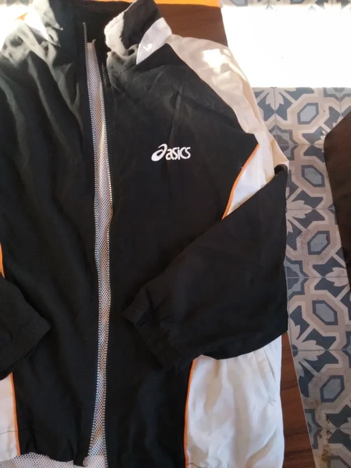Veste Asics taille S - photo numéro 5