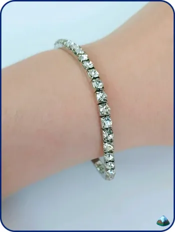Bracelet argenté strass – Style tennis – Brillant & chic