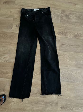 Pantalon flare Mango
