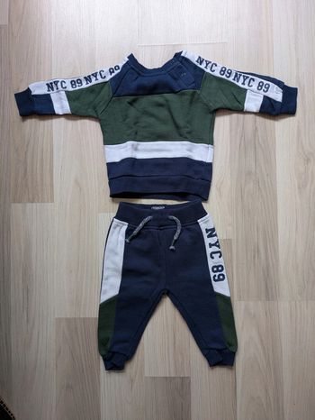 Ensemble jogging garçon taille 6-9 mois