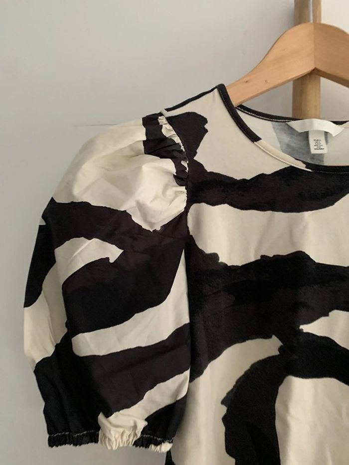 haut et t-shirt va H&m noir taille S - photo numéro 3