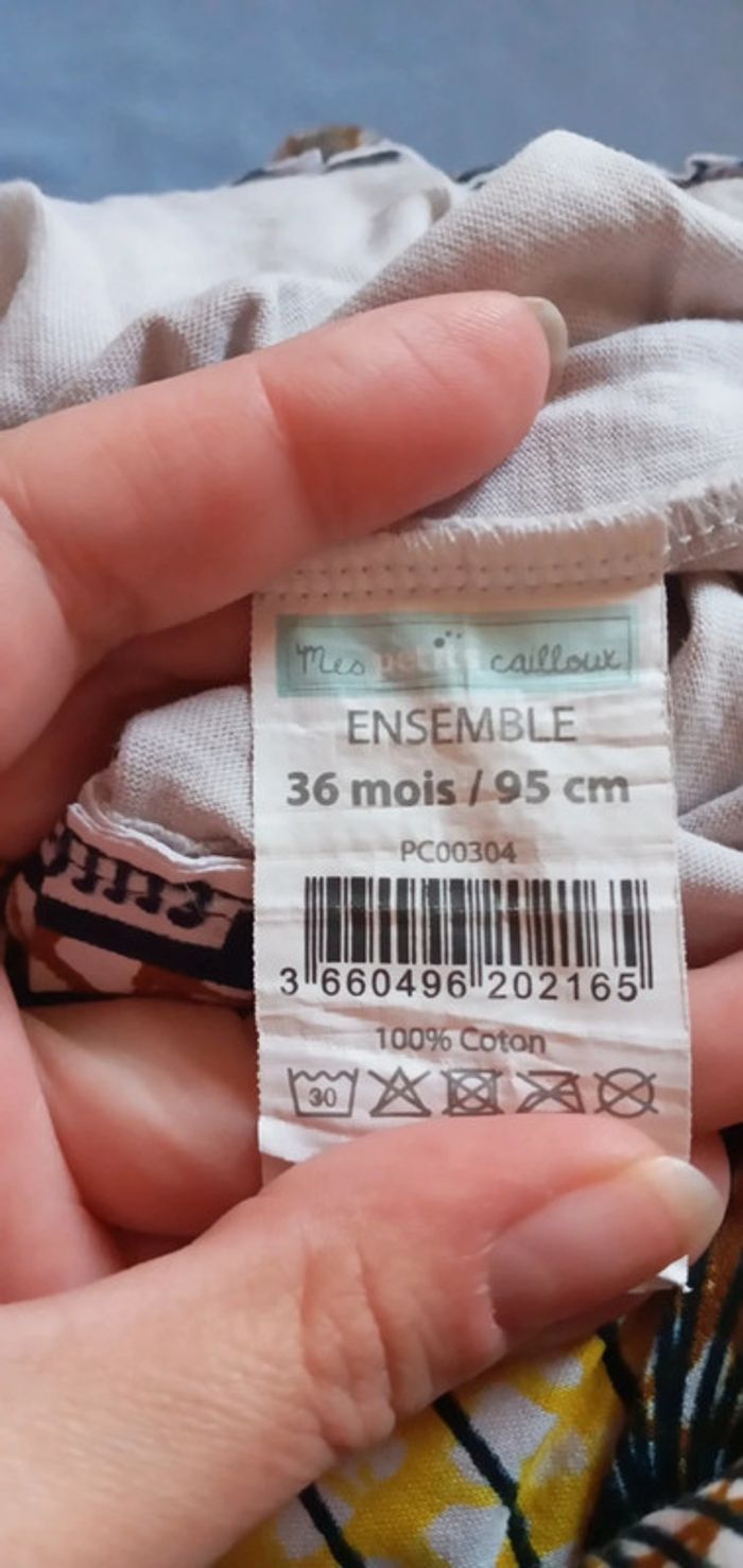 Robe Mes petits cailloux taille 36 mois - photo numéro 2