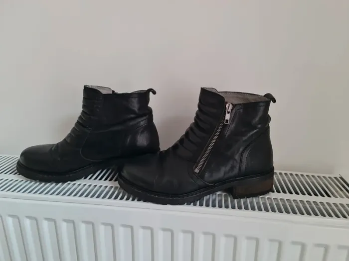 Bottines cuir 39 - photo numéro 2