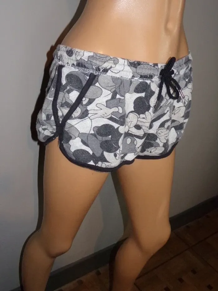 Short - photo numéro 2