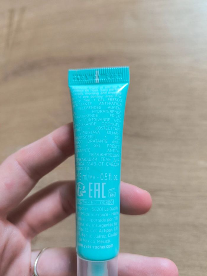 Gel frais défatigant hydratant Yves Rocher - photo numéro 2