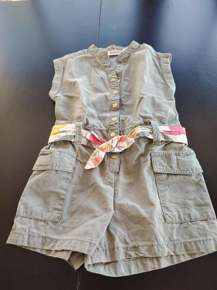 Lot 2 robes et 1 combi - photo numéro 2