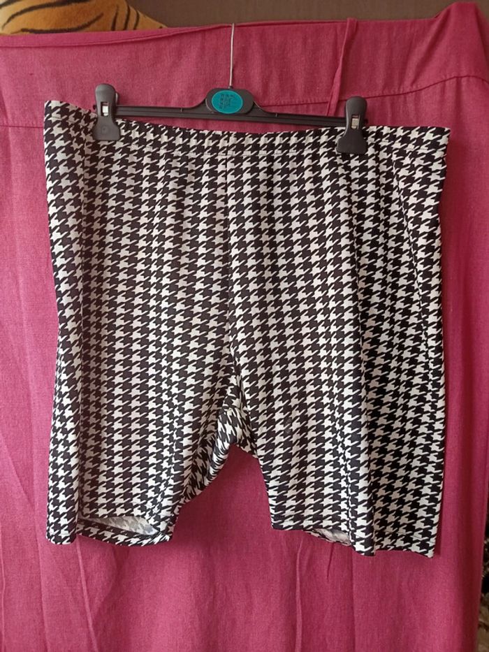 Short taille élastique taille 52 de chez Shein