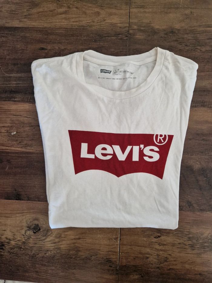 Tshirt levis taille S