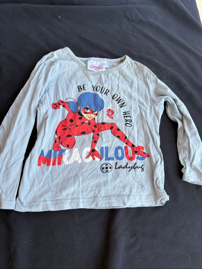 TEE shirt manche courte