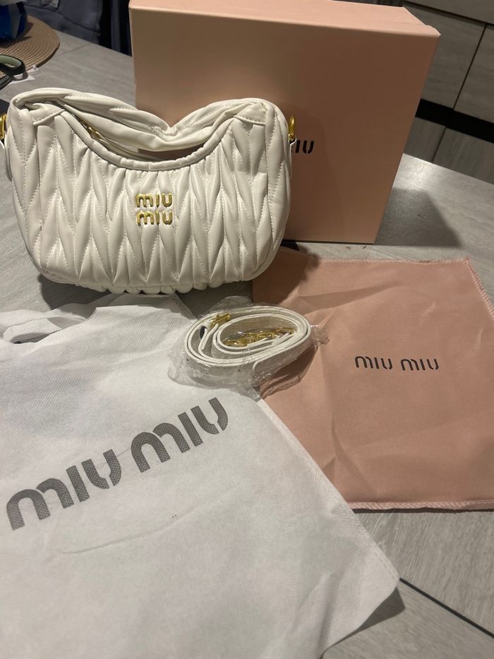 Sac miu miu