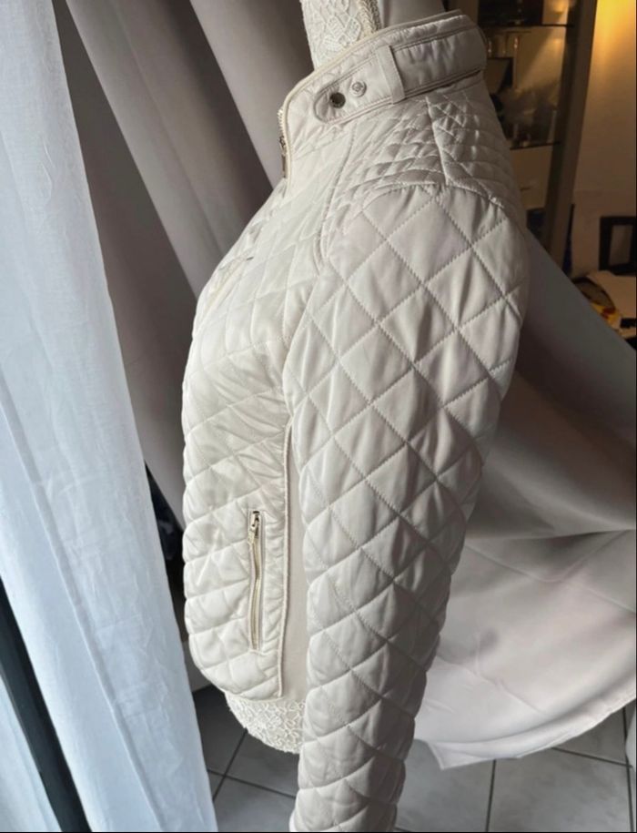Veste matelassée crème Zara - photo numéro 6