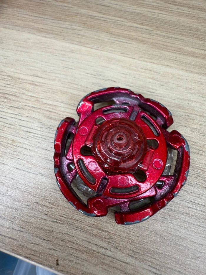 Toupie beyblade cyber pegasus - photo numéro 4