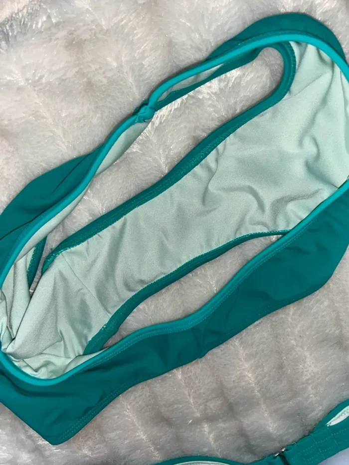 Maillot de bain 2 pièces - photo numéro 3