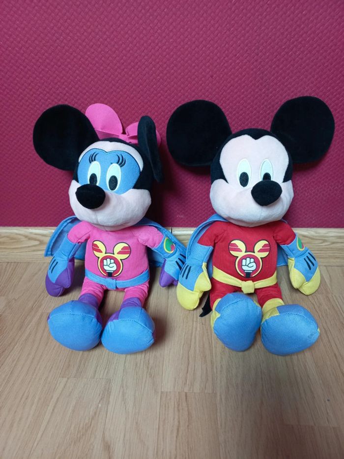 Gros lot de peluches Mickey - photo numéro 2