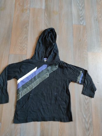 Tee shirt manches longues garçon taille 8 ans