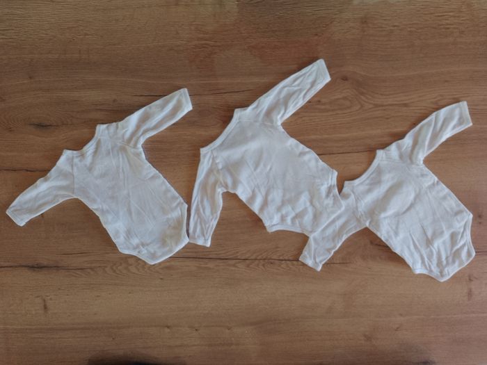 Lot de 3 bodies manches longues Vertbaudet 6 mois - photo numéro 3