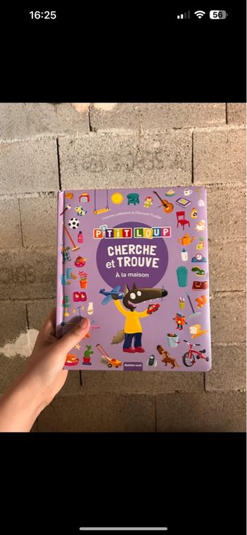 Livre cherche et trouve p’tit loup