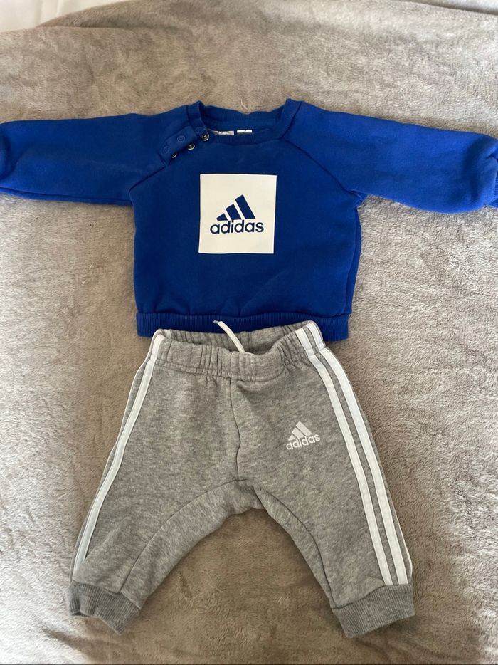 Ensemble Adidas bébé 0-3M bleu et gris - photo numéro 3