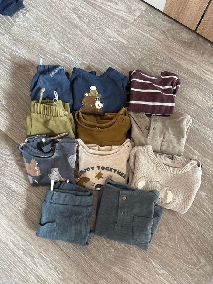 Lot de vêtements 2-3M