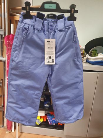 Pantalon de Ski Mauve avec Bretelles Neuf T2-3 ans