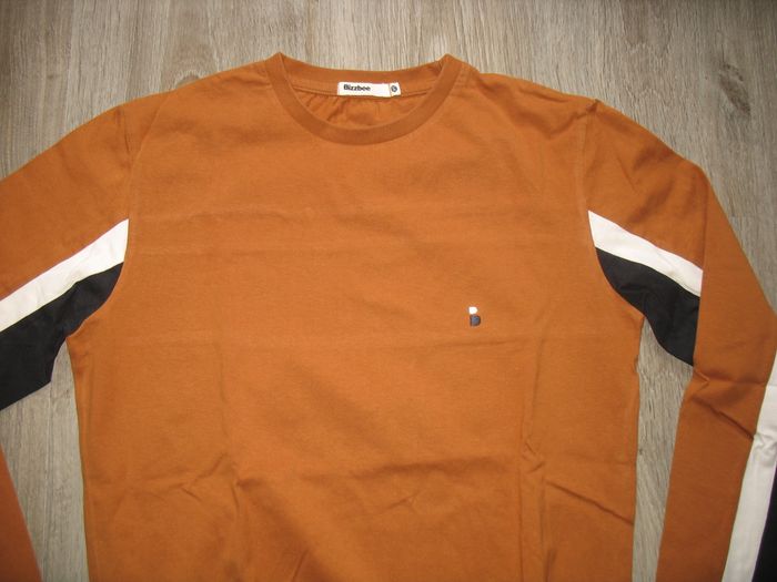 TEE SHIRT ML MARRON "BIZZBEE" - TAILLE XS - n°02 - photo numéro 2