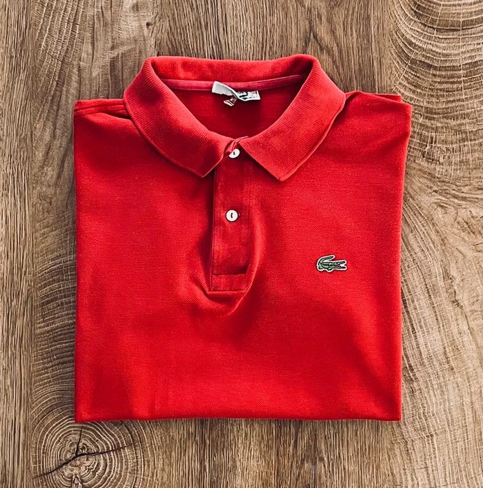 Polo/chemise/t.shirt rouge Lacoste (logo brodé) pour homme, taille 3 (S taille française)