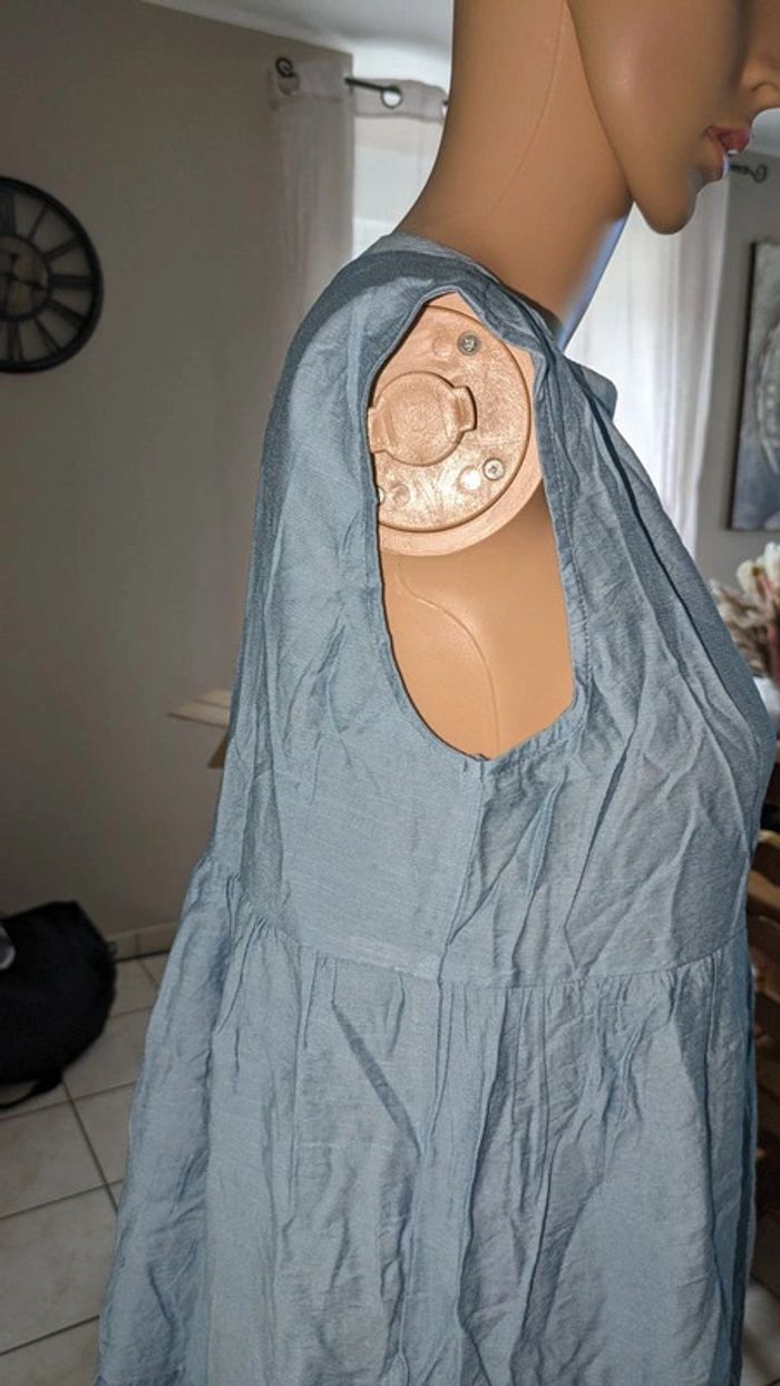 Robe 👗 plissée sans manche taille S/38 jamais porté - photo numéro 4
