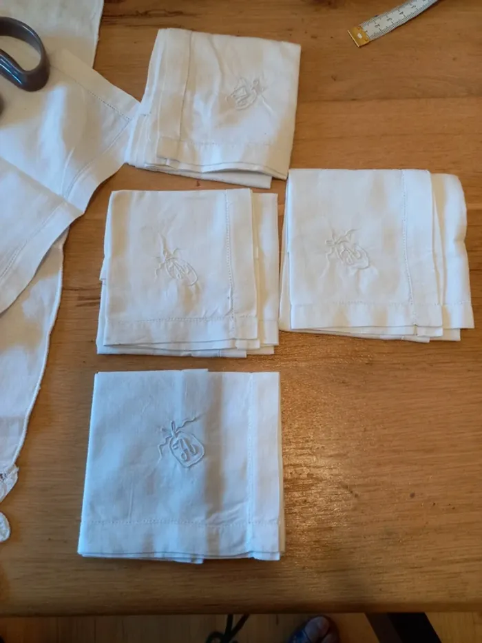 5€, 6 serviettes brodées - photo numéro 2