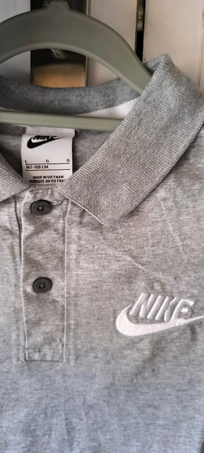 Polo gris Nike taille L enfant - photo numéro 2