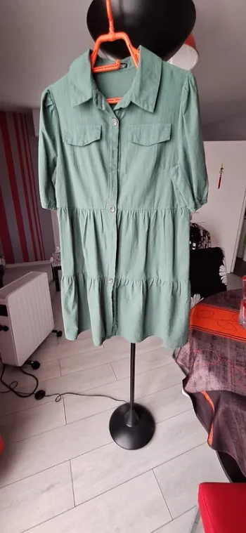 Robe manches courtes