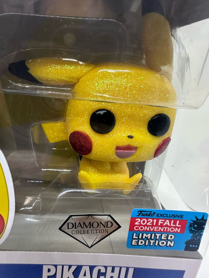 Funko Pop Pokemon Pikachu 842 Diamond Fall Convention 2021 - photo numéro 2