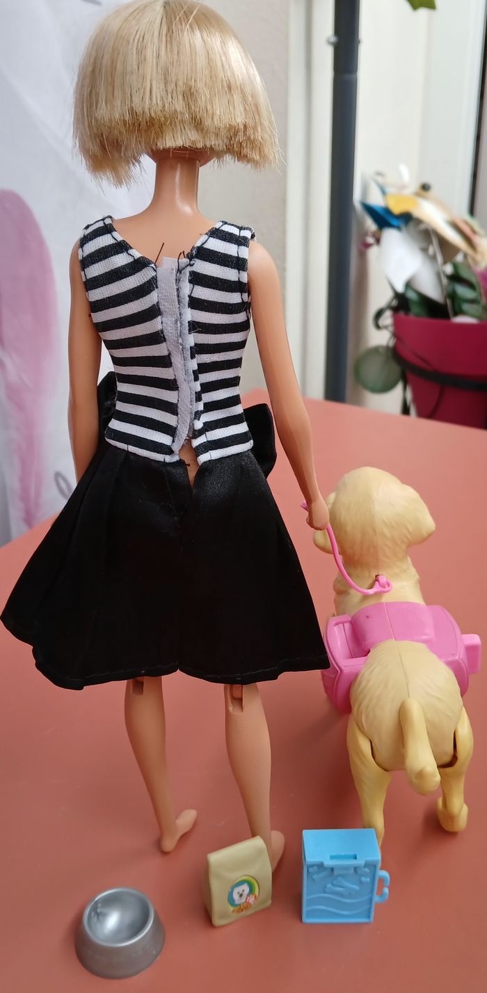 Barbie et son chien qui marche - photo numéro 7