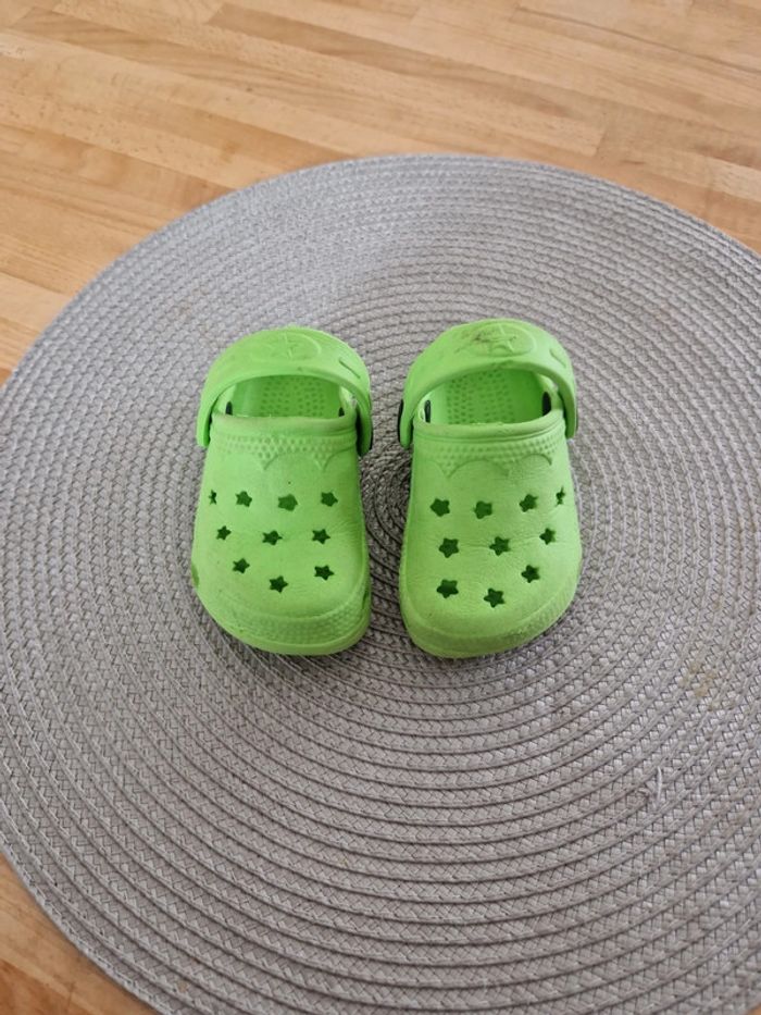 Crocs sabot bébé vert - photo numéro 3