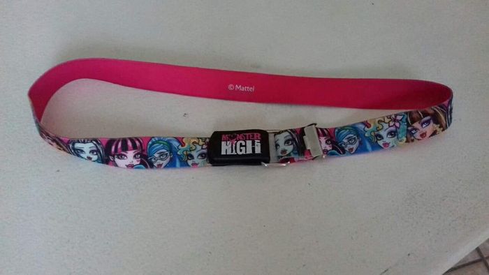 Ceinture reglable 78cm maximum monster high