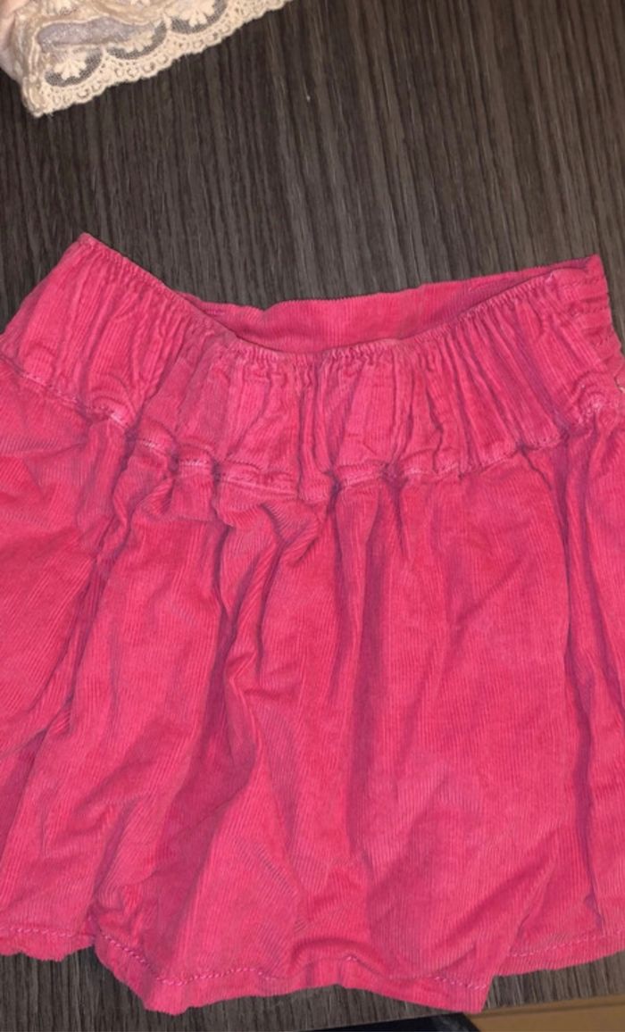 Lot 2 jupes et un short fille 2 ans - photo numéro 4