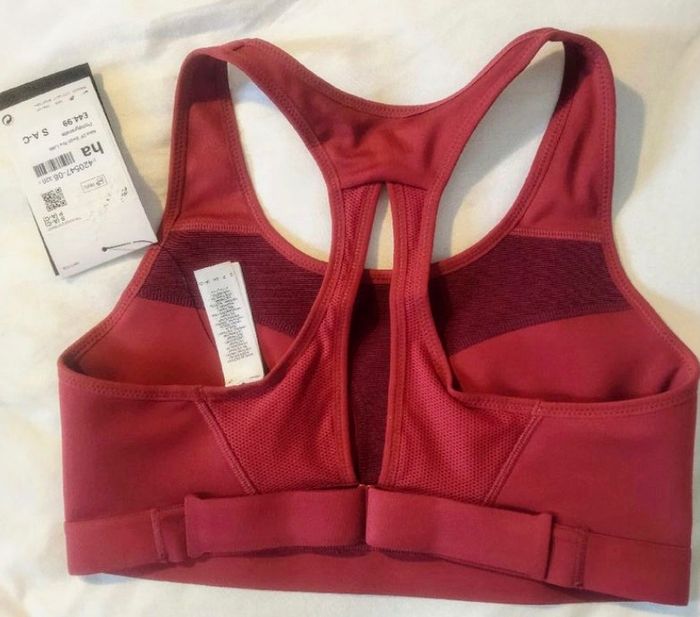Brassière de sport Nike Dri-FIT Swoosh - Neuve avec étiquette - Taille XS - photo numéro 2