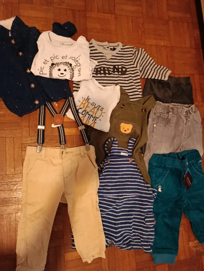 Lot vêtements 6/9 mois