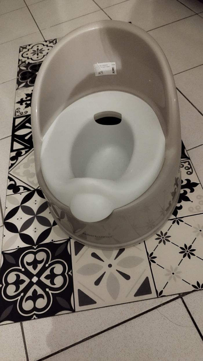 Pot toilette - photo numéro 2