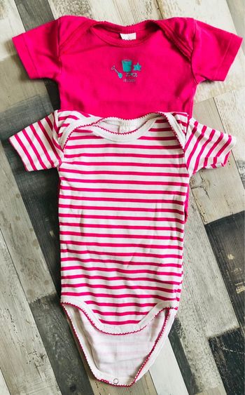 Lot de 2 bodies absorba